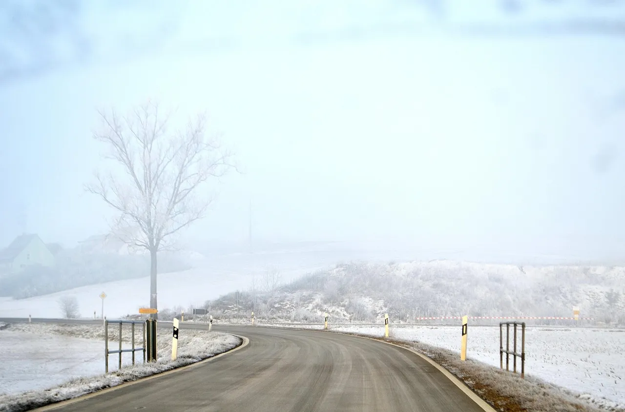 АПИ към шофьорите: Идват сняг и дъжд, бъдете подготвени!