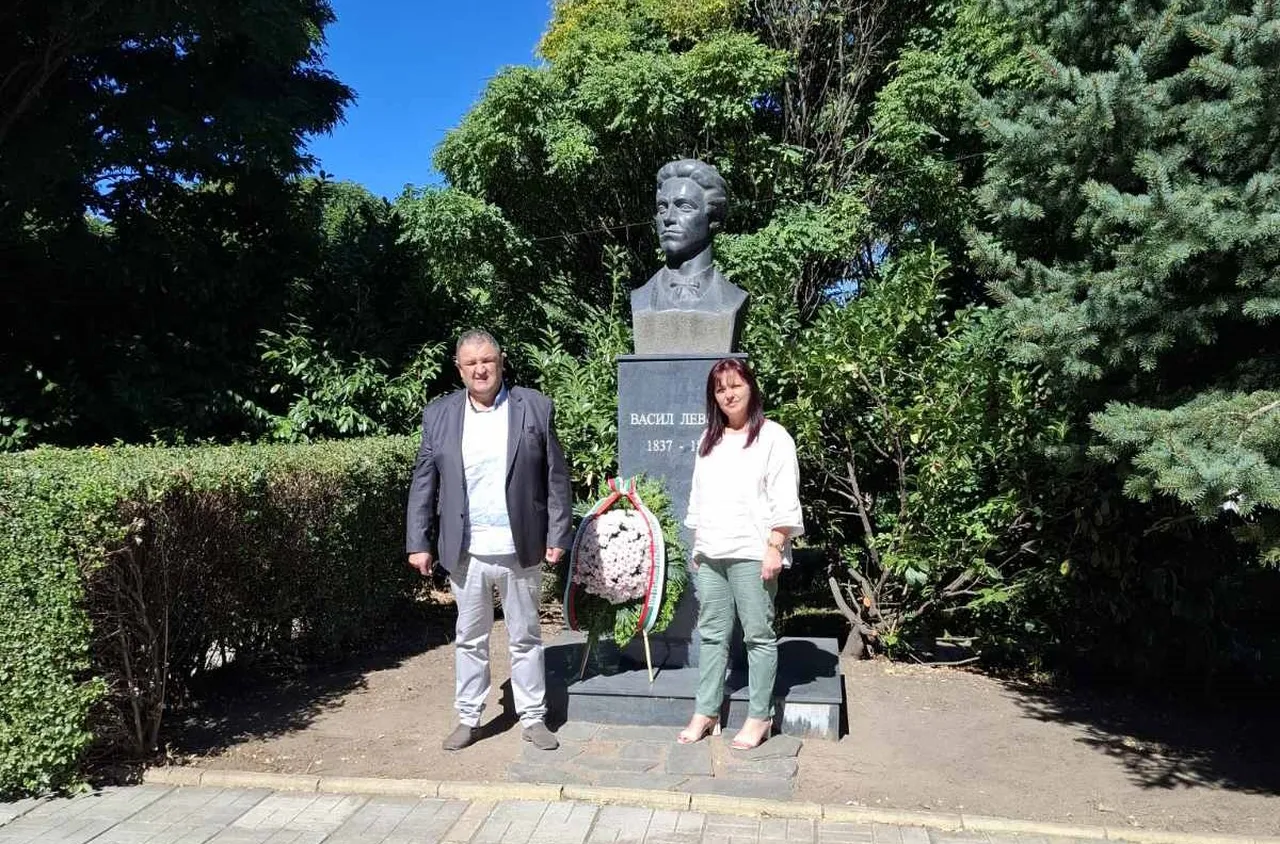 Сапарева баня отбеляза 117 години от обявяването на Независима България