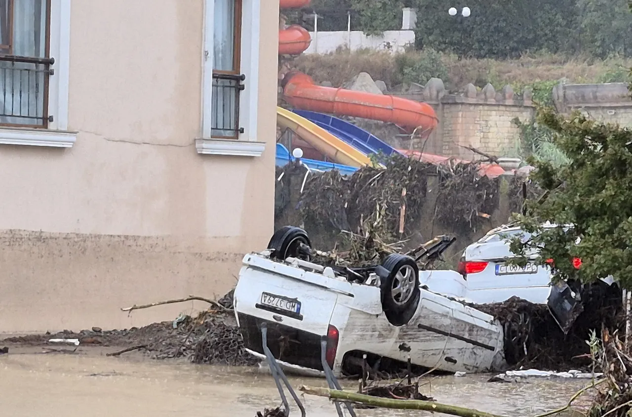 Започва опис на щетите след водното бедствие в Елените