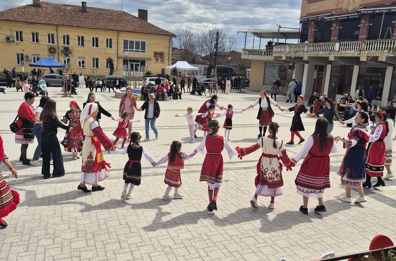Фестивалът "Вода и светлина" беше открит край село Мосомище
