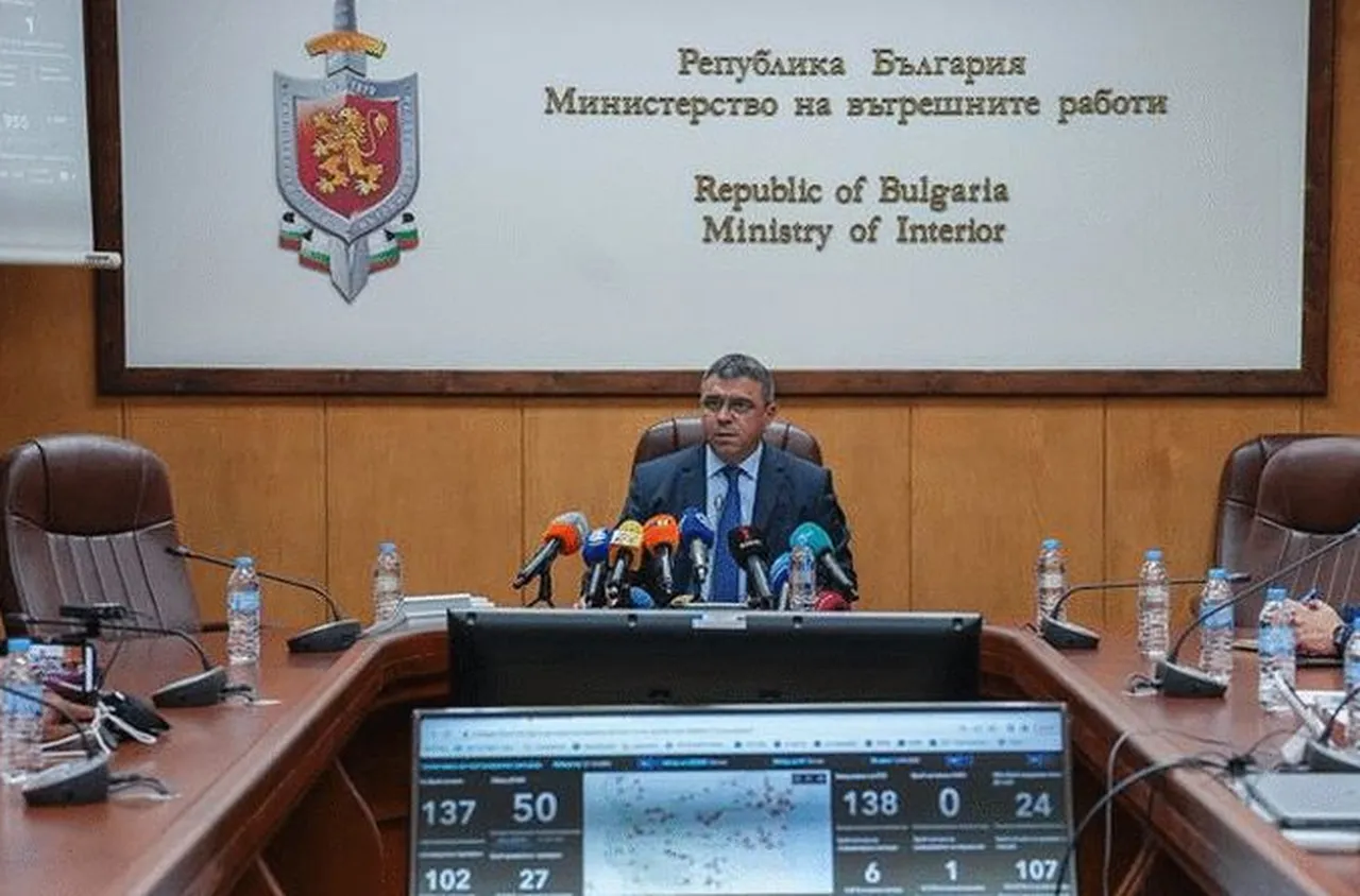 Над 250 сигнала с близо 40 задържани за купуване на гласове