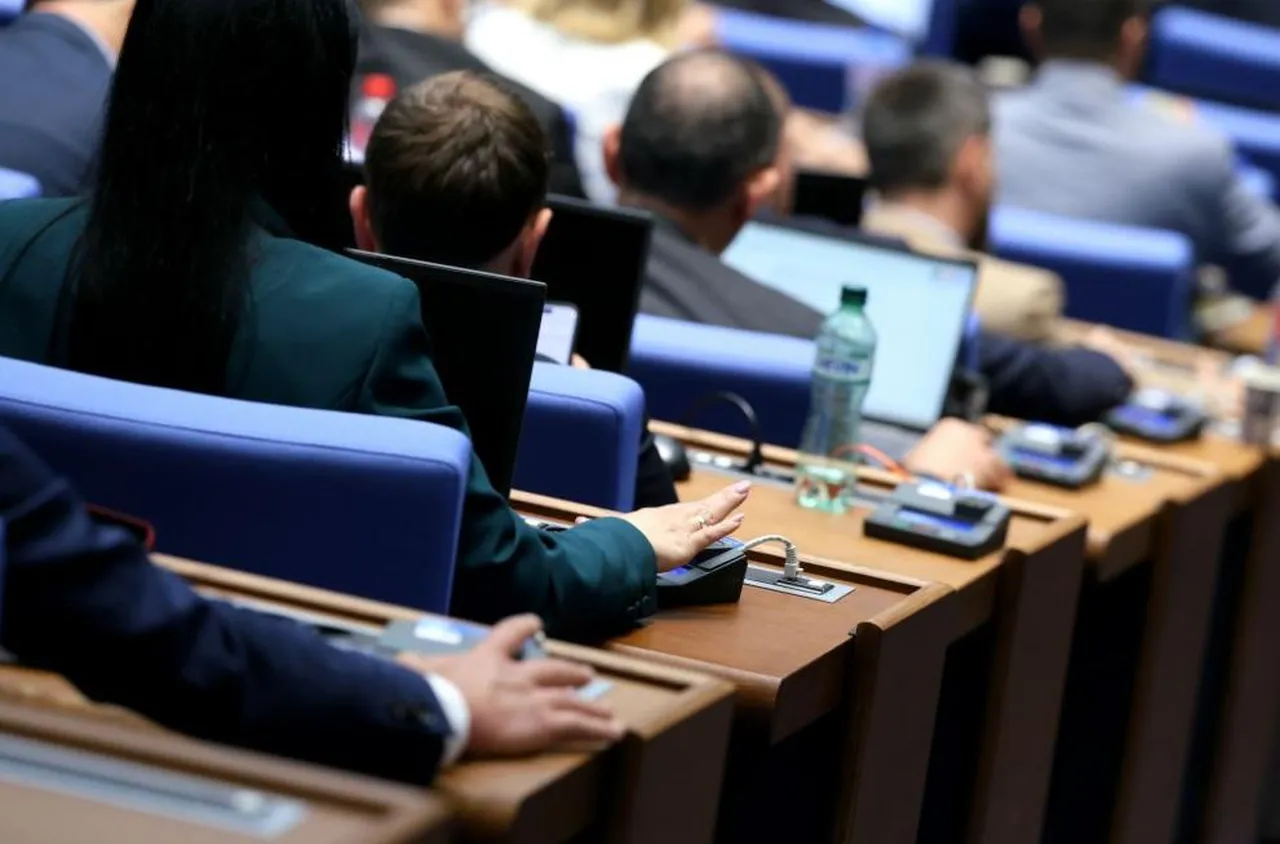 Парламентът одобри на второ четене рамката на държавния бюджет за 2026 г