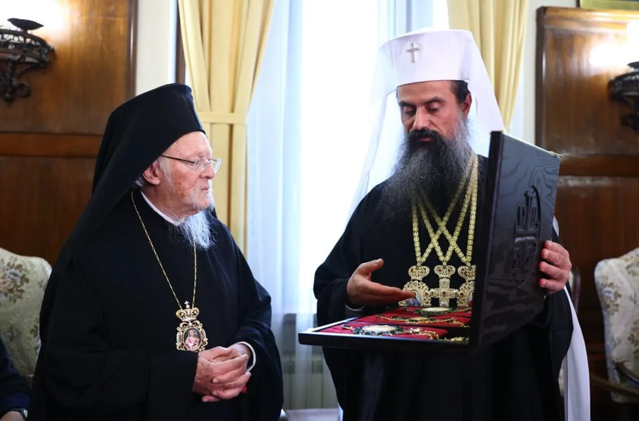 Вселенският патриарх Вартоломей пристигна в България