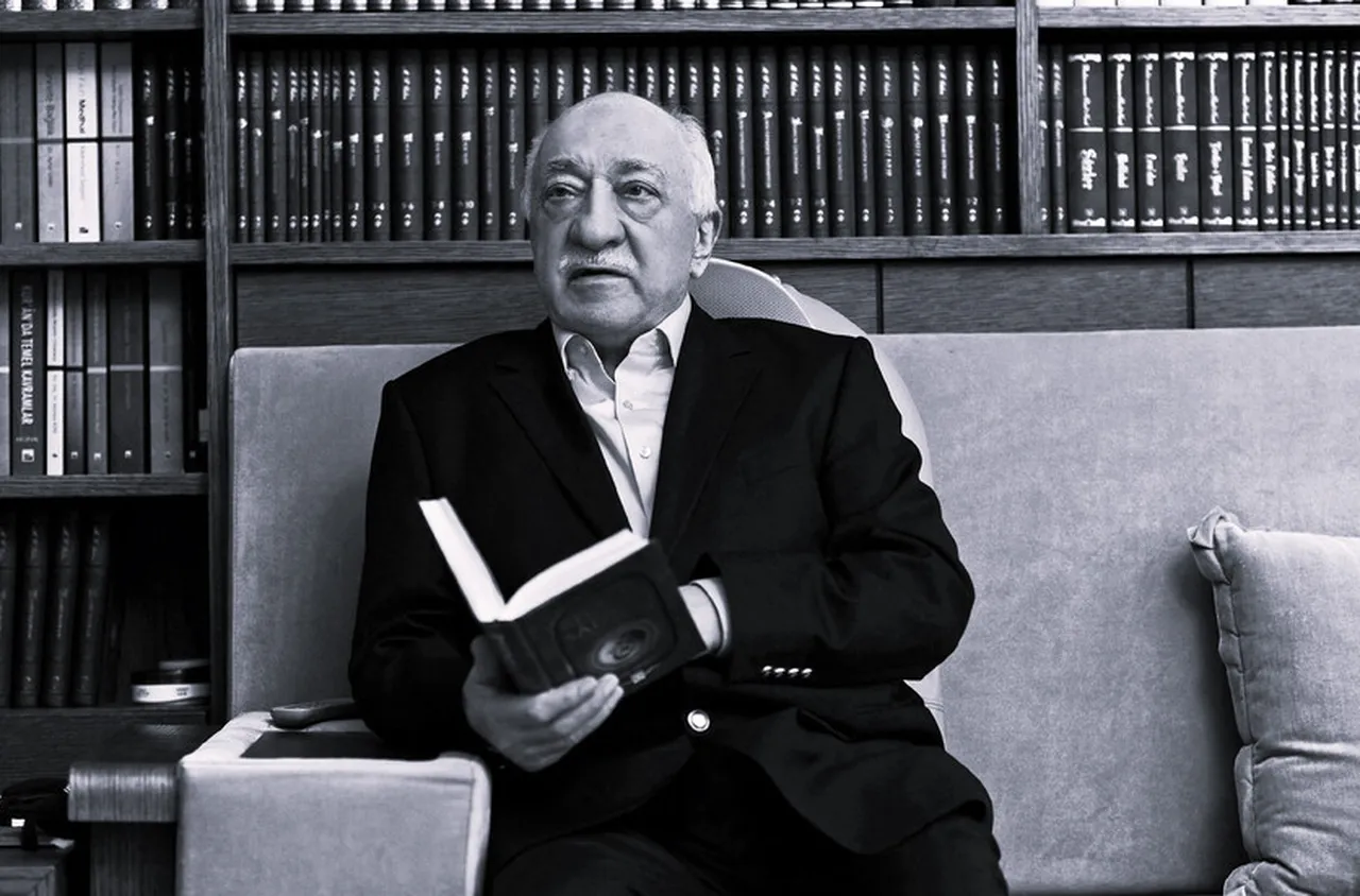 Почина турският духовник Фетхуллах Гюлен