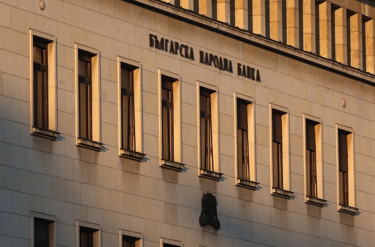 БНБ пуска монета "175 г. от рождението на Иван Вазов"