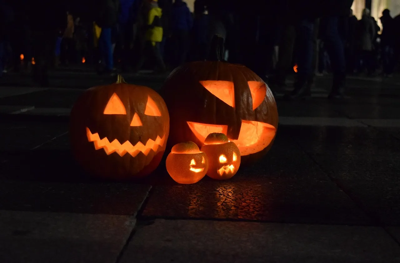 Историята зад Хелоуин: От келтските вярвания до фенера на Стиснатия Джак