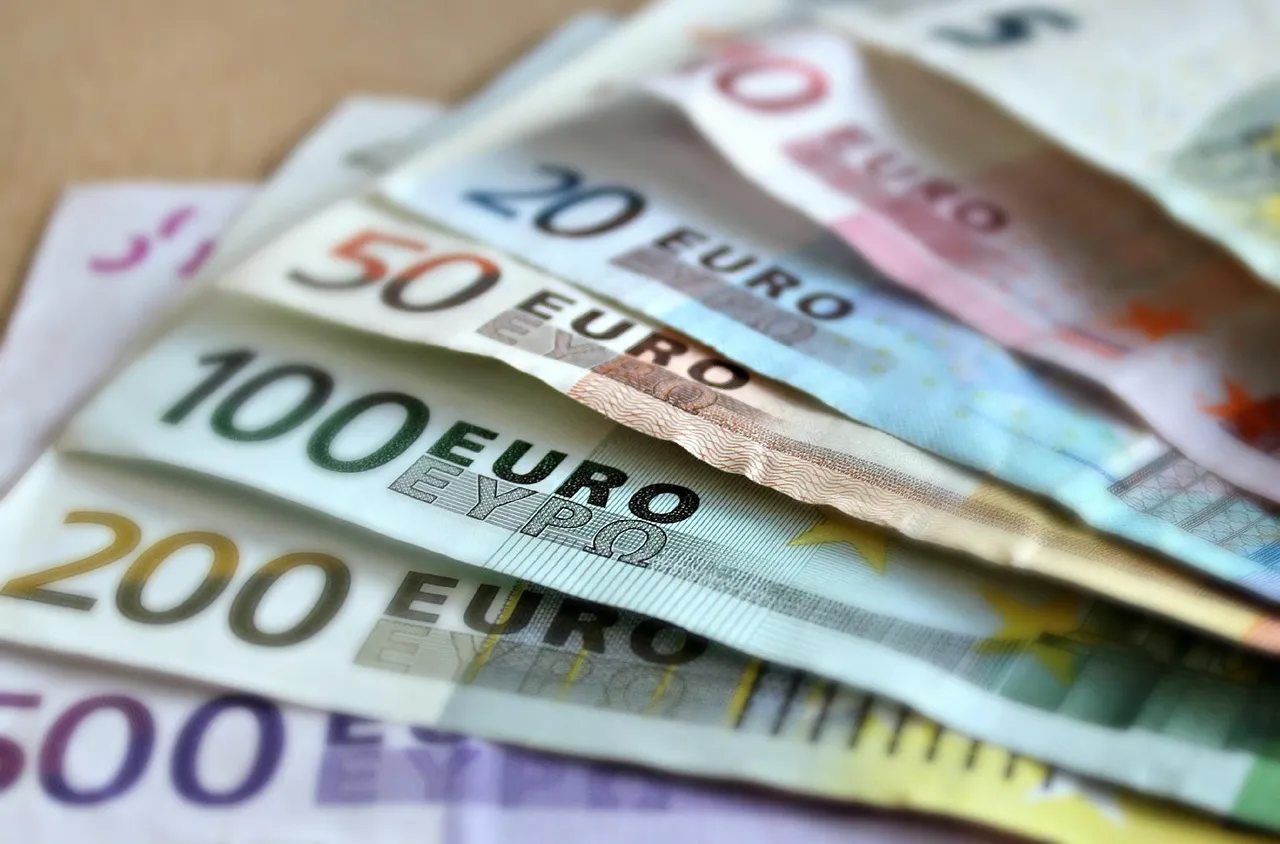 Спад на инфлацията с 50% догодина според ЕК