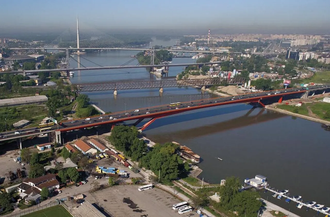 7-часова блокада се подготвя на моста "Газела" в Белград