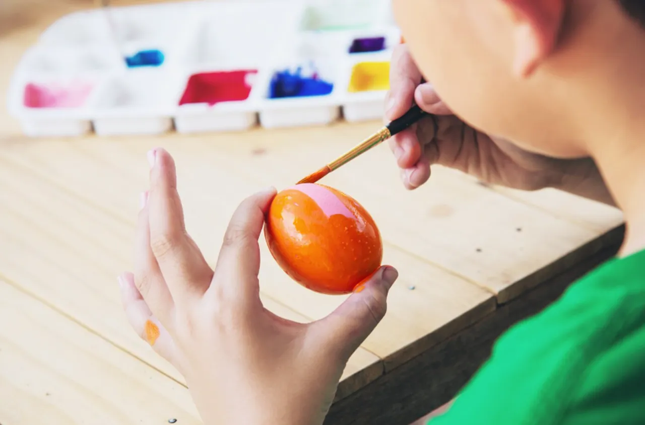 Великденска работилница за деца в Микрево