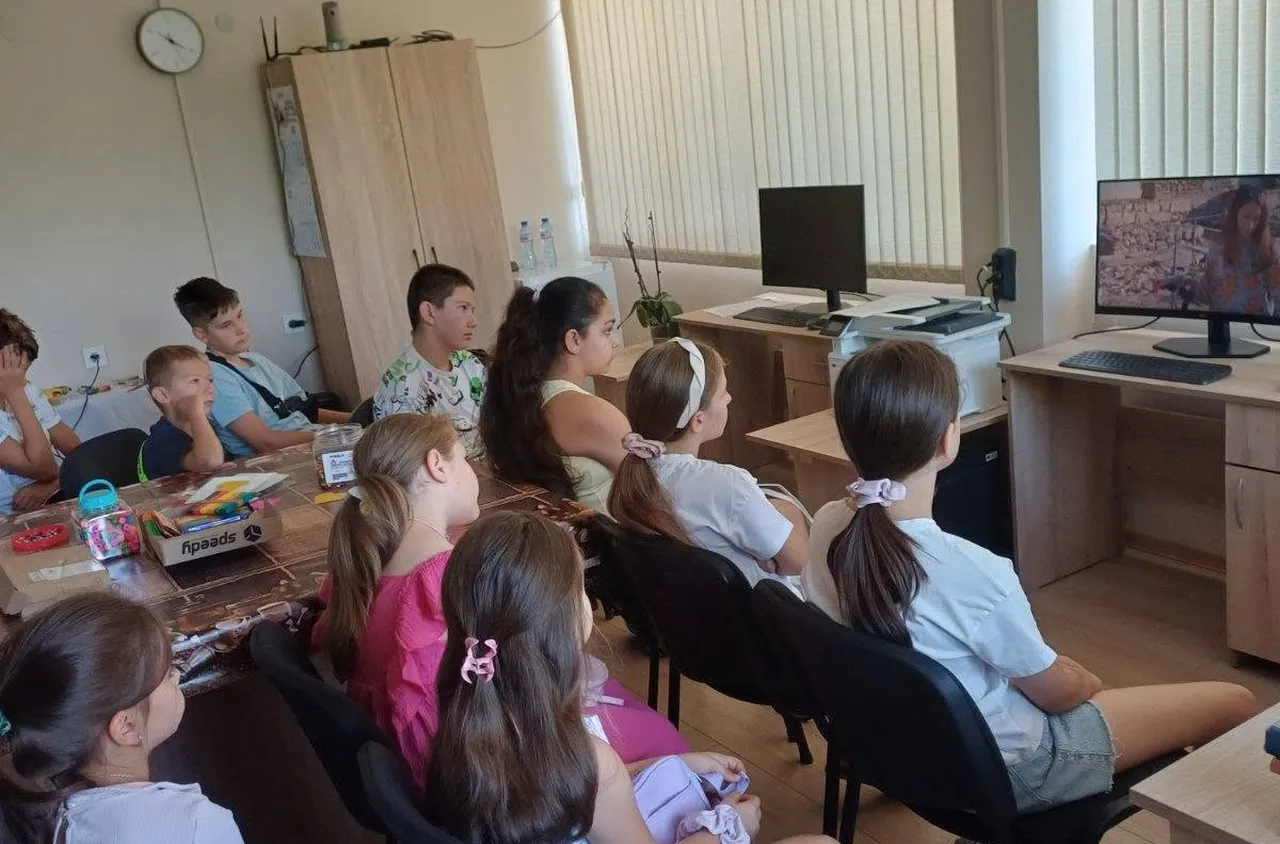 Деца от Струмяни научиха правилата за безопасно управление на електрически тротинетки