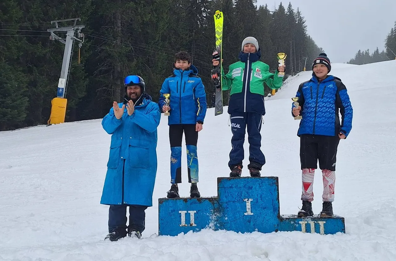 Новият състезателен сезон ски сезон в Банско започна