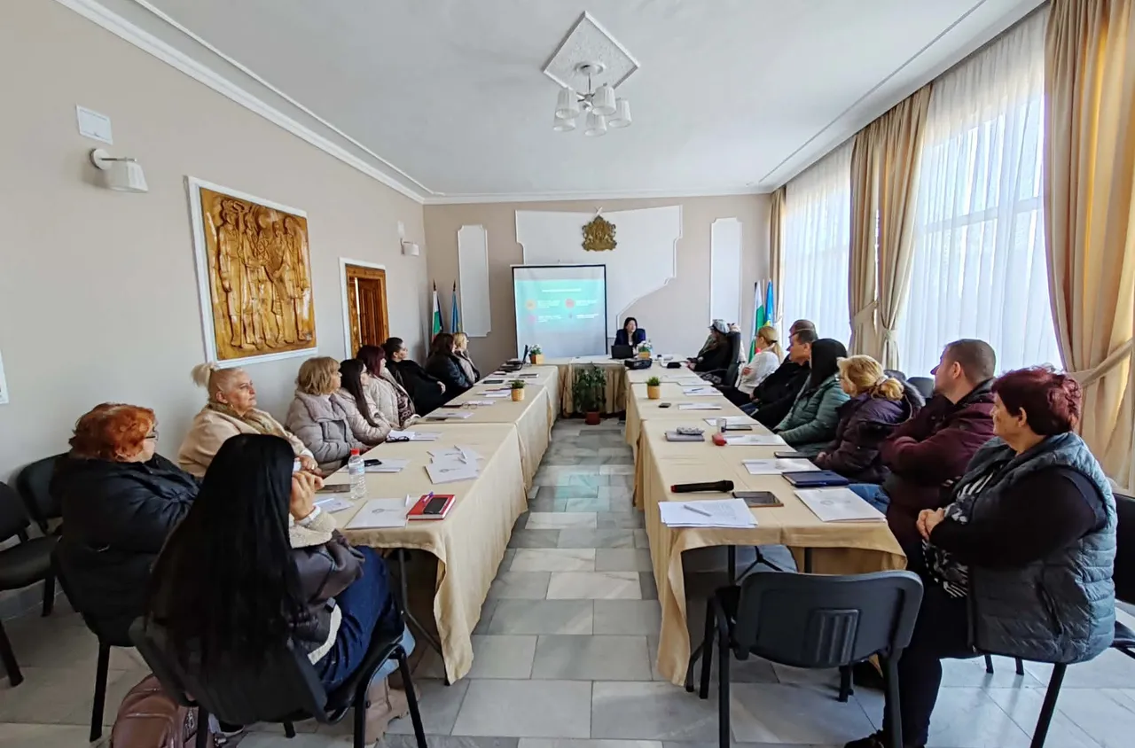 Обучение по киберсигурност се проведе в община Струмяни