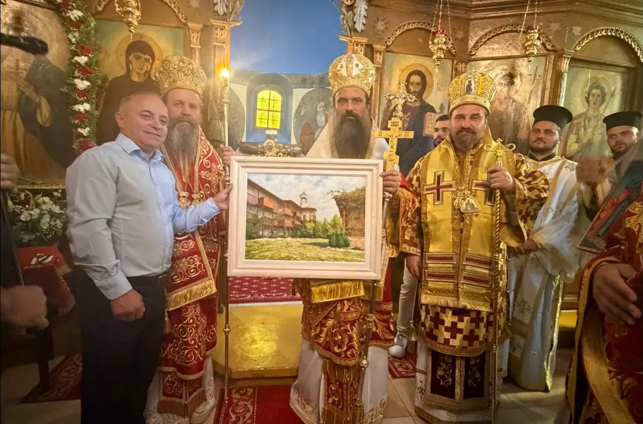 Тържествено отбелязаха 100-годишния юбилей на храма в Лешница /снимки/