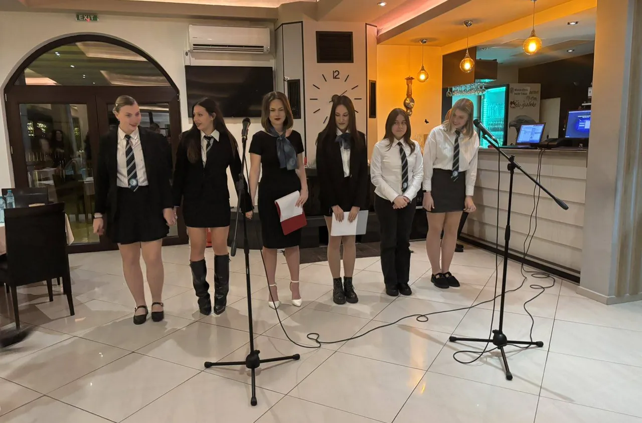 Литературна вечер за любовта събра ученици в Хаджидимово