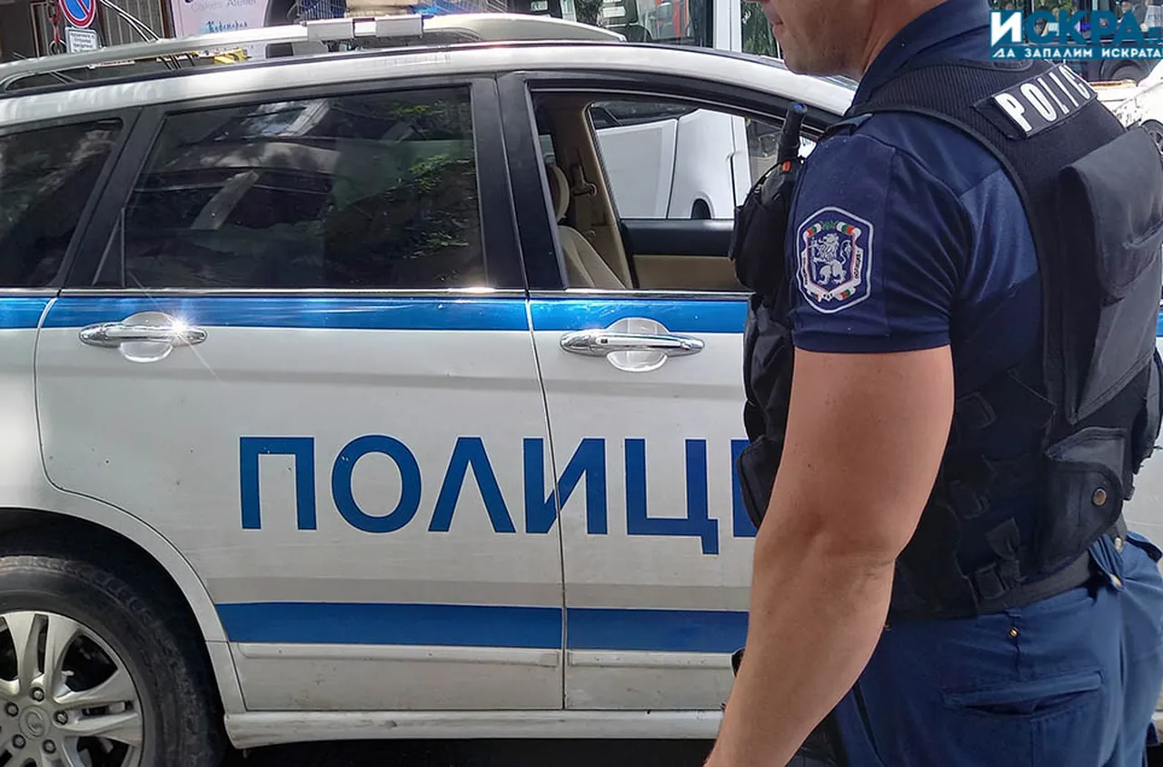 Полицаи спасиха майки и децата им от топлинен удар в Бургас