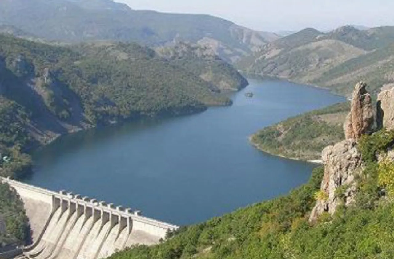 Без вода в Перник и населени места, захранвани от язовир "Студена"