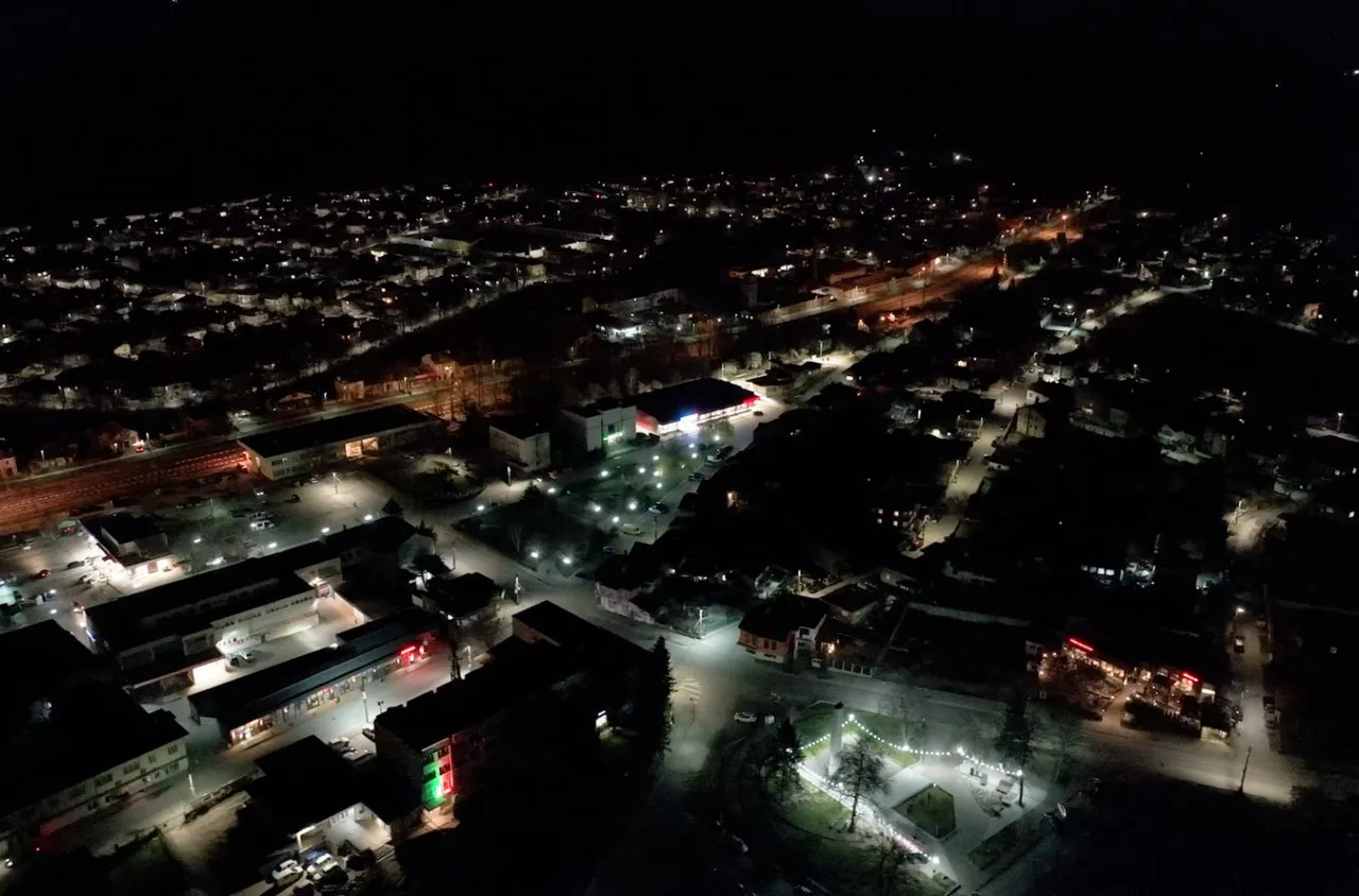 Община Костенец отчете изпълнението на проект за модернизация на уличното осветление