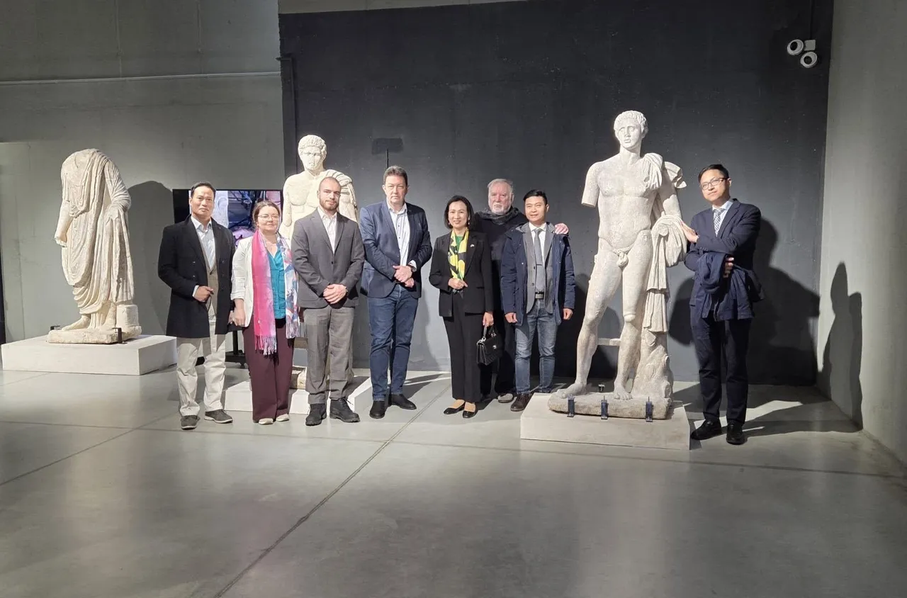 Посланикът на Виетнам в България посети Петрич