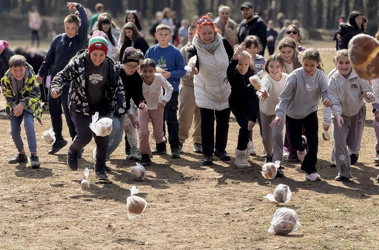 Екофестивал събра ученици в Самоков за "Зелено бъдеще“