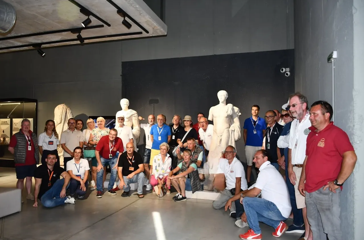 Участниците в Bacchus Classic Car Rally 2026 посетиха Петрич