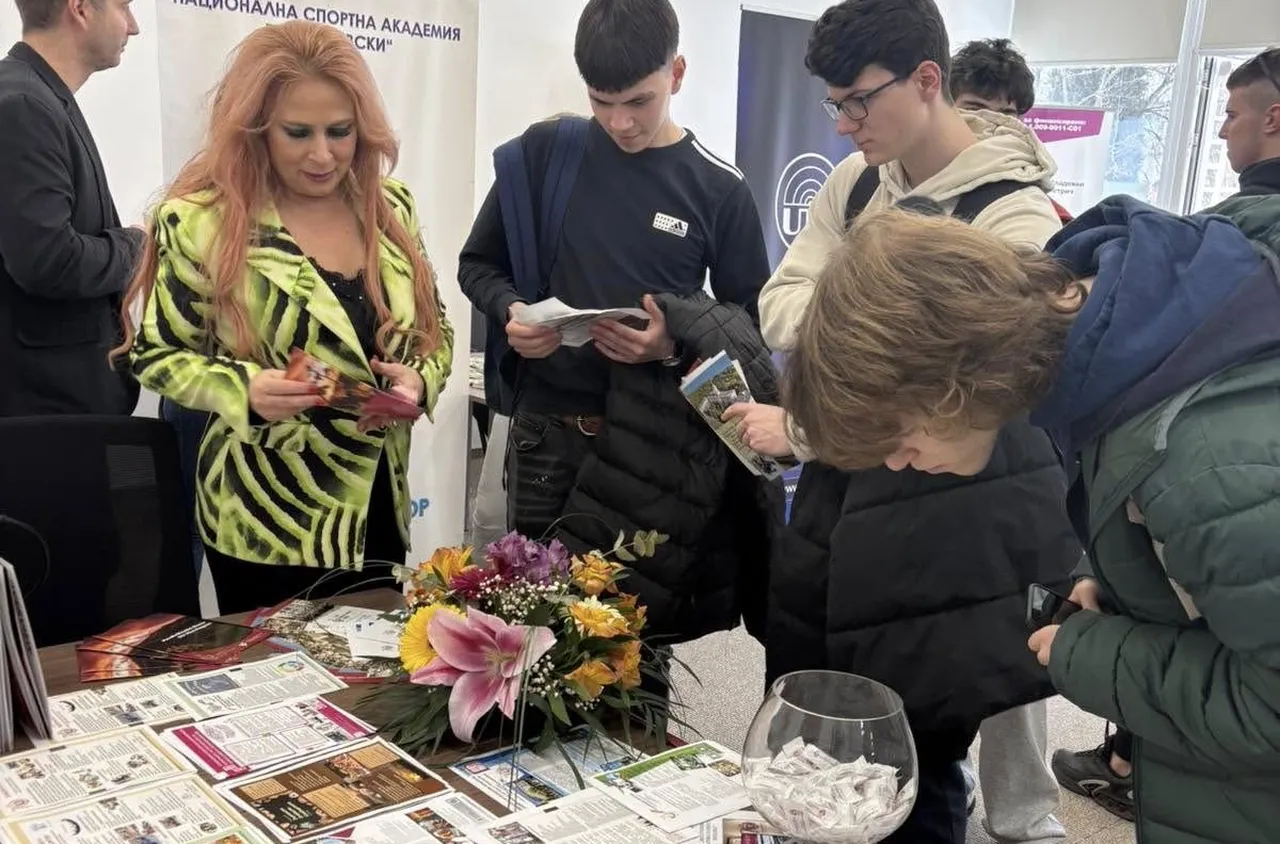 Успешно първо издание в Петрич на Университетски форум "Бъдеще в България"