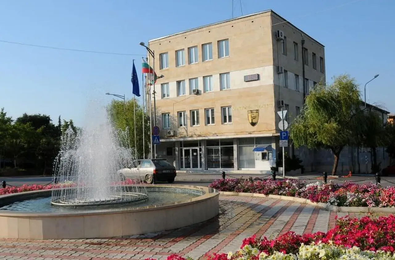 Седем петрички училища с паралелки под нормативно определения минимум