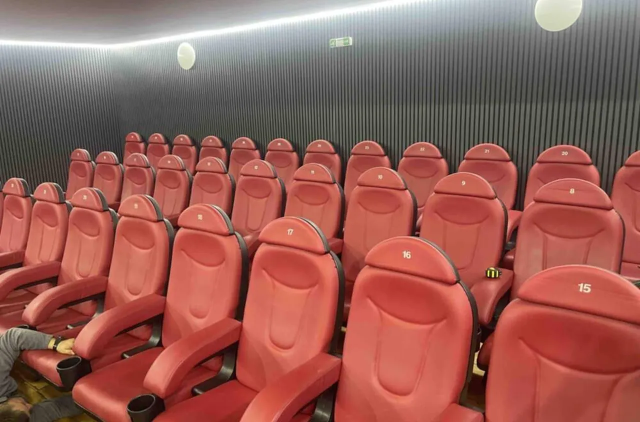 Нов модерен киносалон откриха в село Сатовча