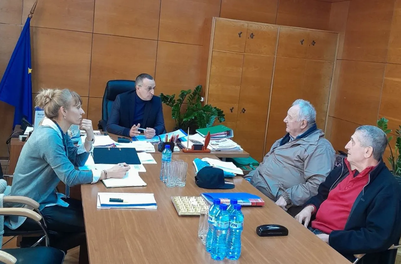 Футболна алея на славата в Чирпан