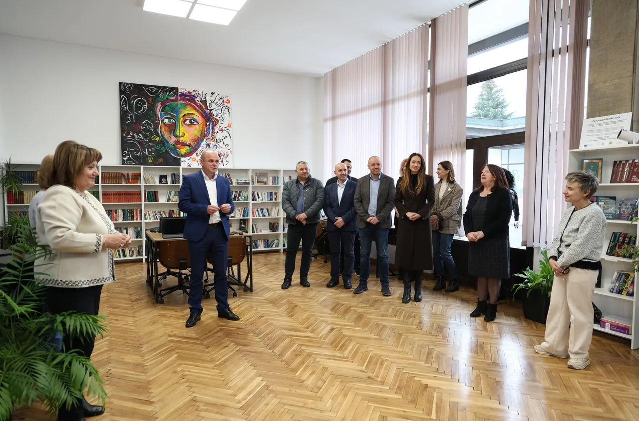 Читалищната библиотека в Банско с нова и модерна визия