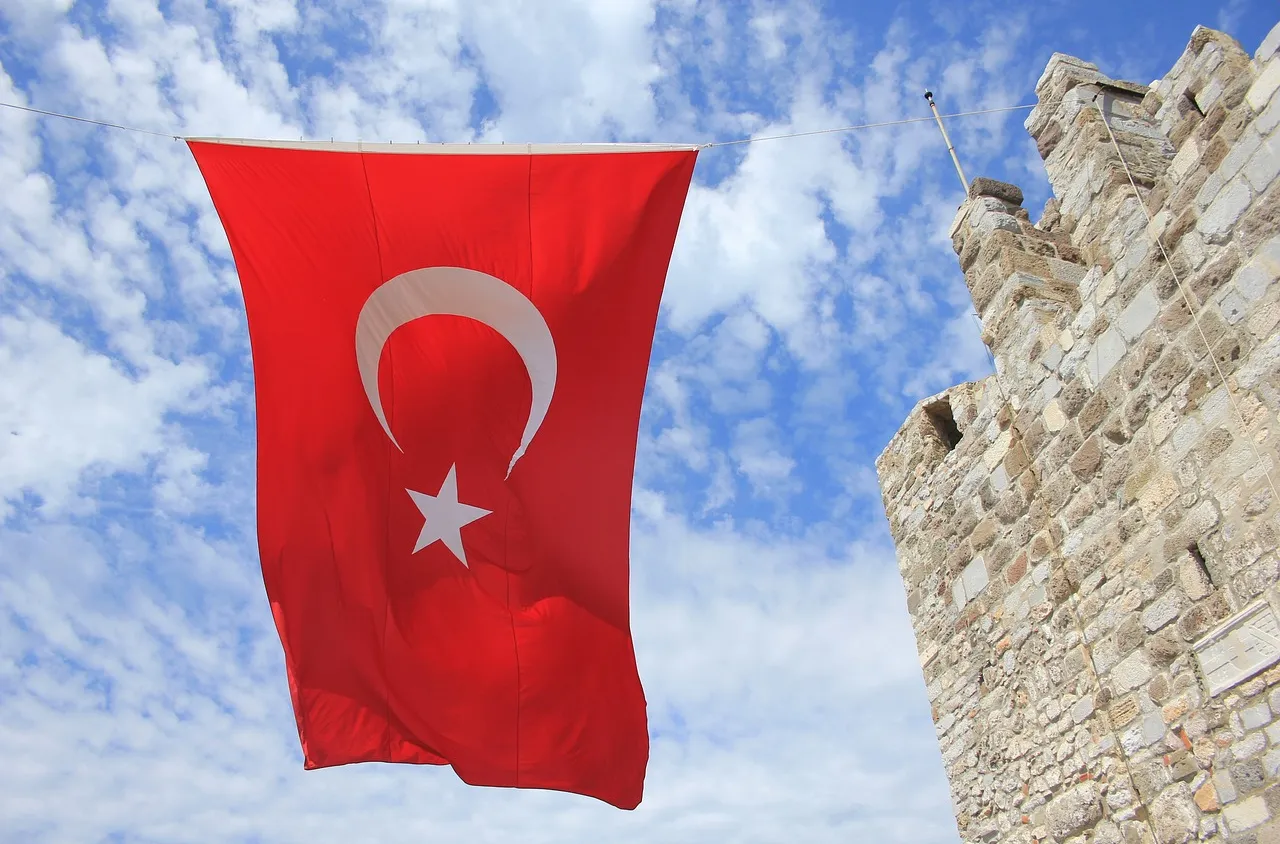 След 15 годишна пауза президент на Сирия пристигна в Турция