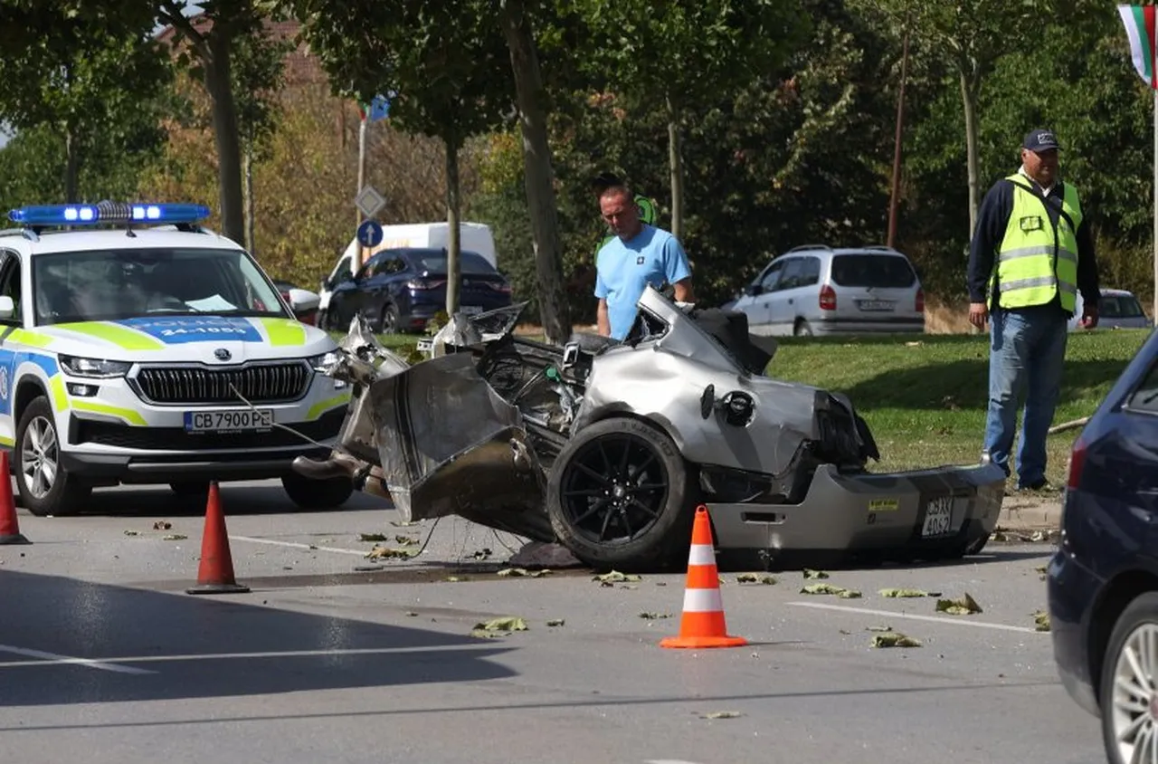 Шофьор загина при тежка катастрофа в София