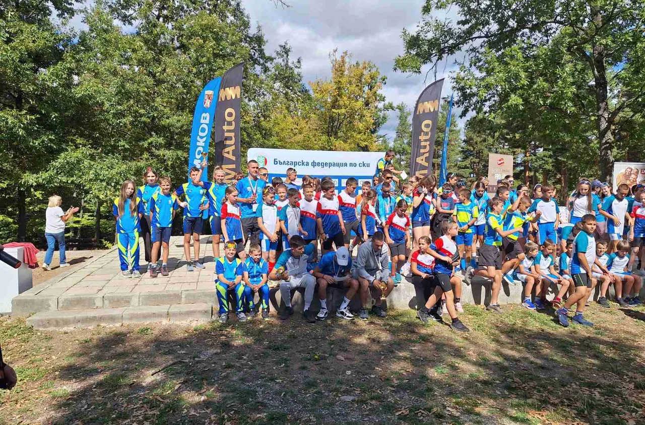 Ски клуб "Ел Тепе“ с титли и медали на два национални форума