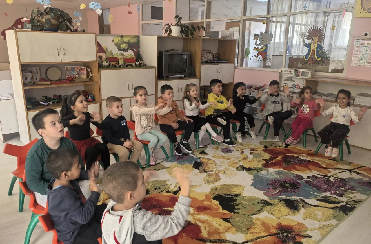 Образователен спектакъл в детска градина в Дупница