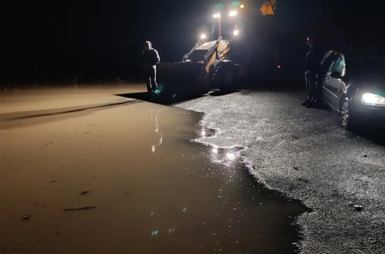 Дига на река Струма край Батановци се скъса