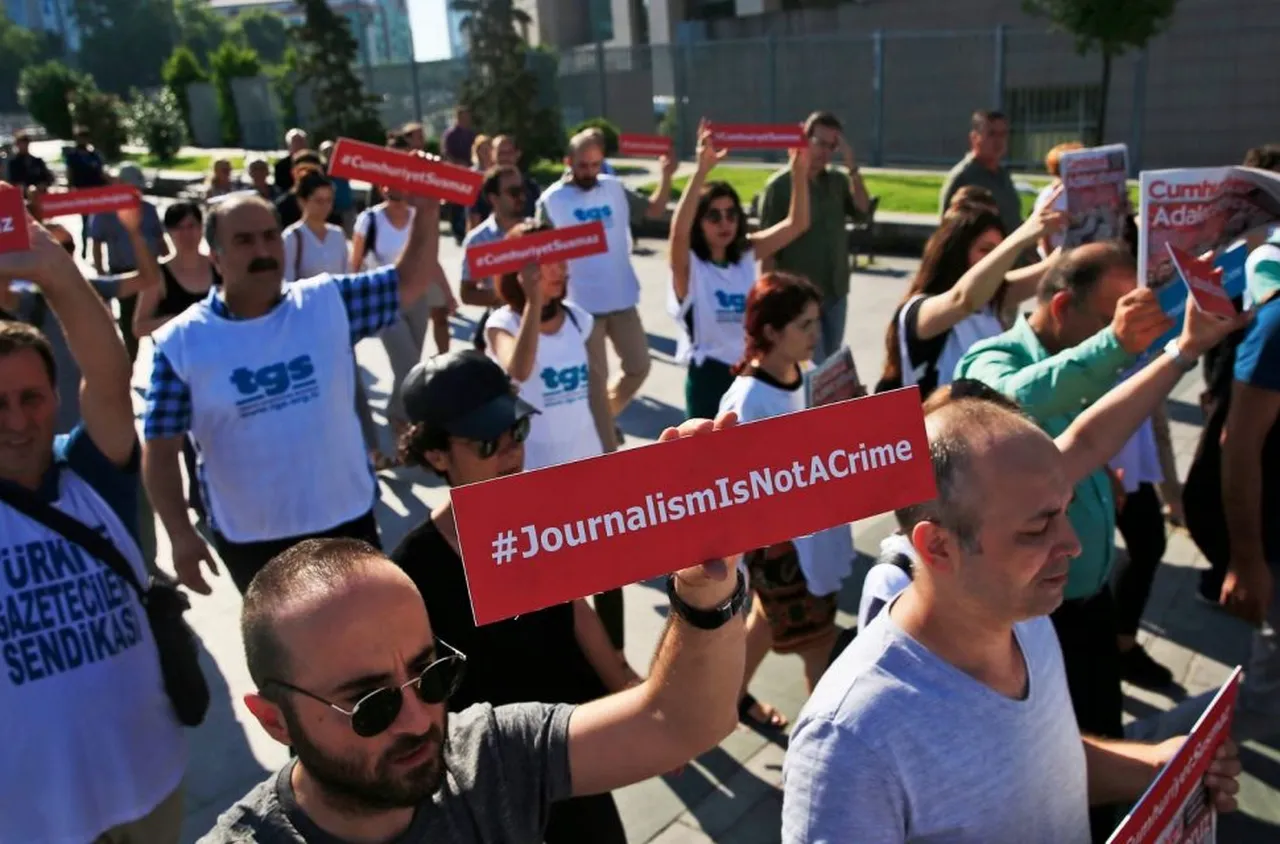 Журналисти и организации в борба за свобода на пресата в Турция