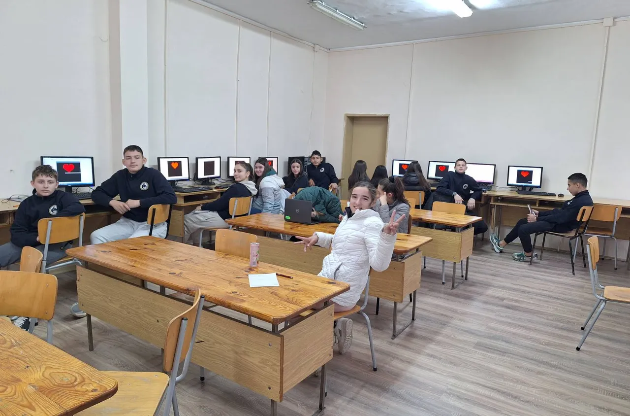 "Забавно моделиране" в училището в Кресна
