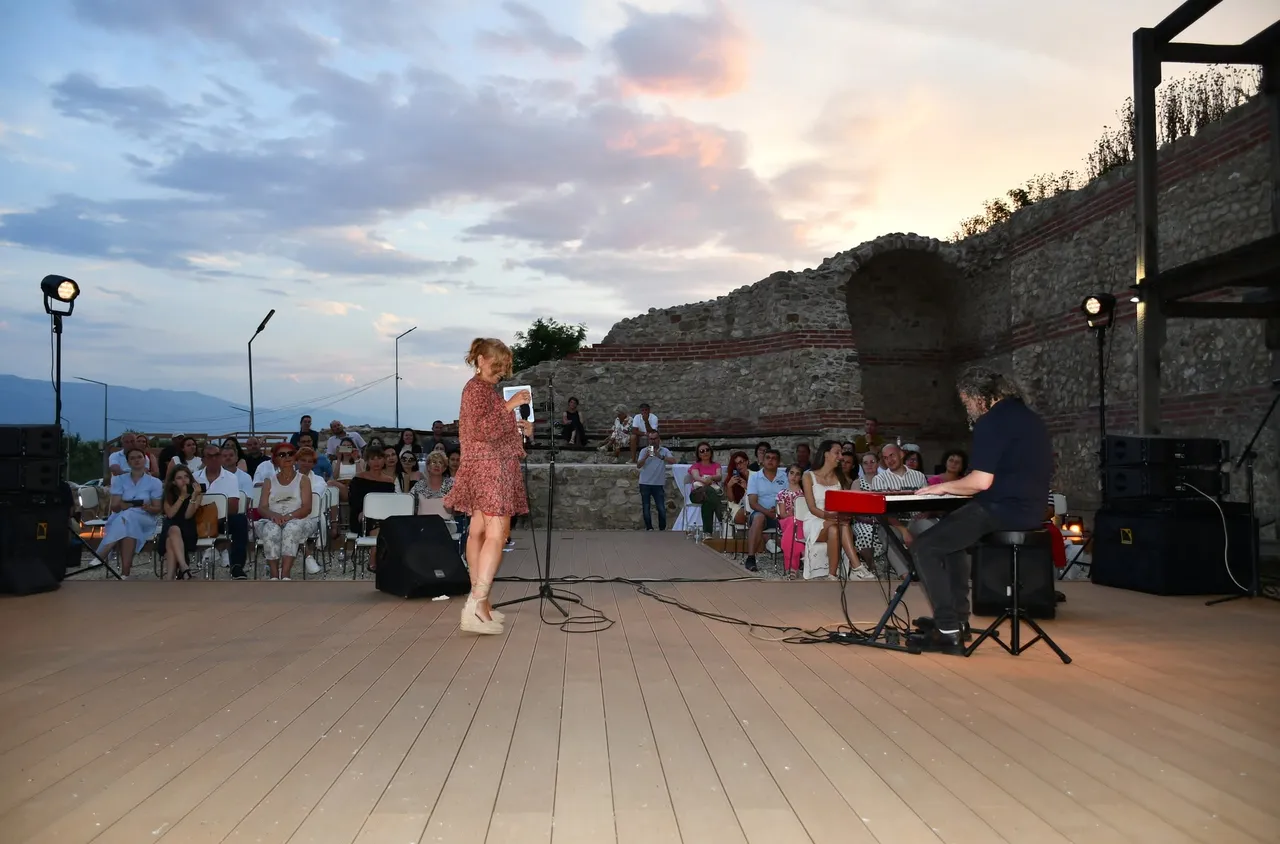 Фестивалът CULTURAMA.Art откри първата си вечер в Хераклея Синтика