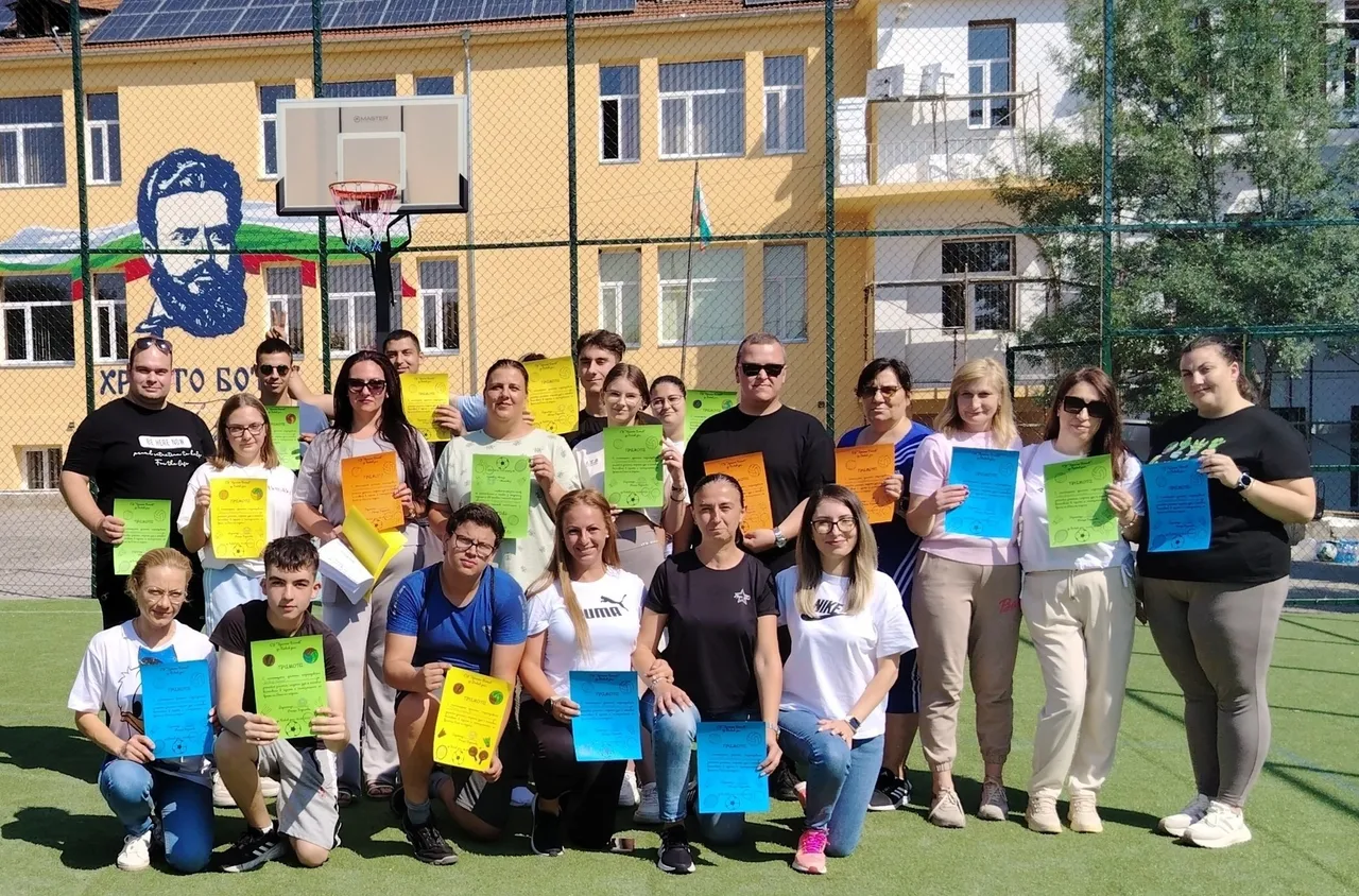 Отбелязаха Деня на спорта в СУ "Христо Ботев“"– Бобов дол