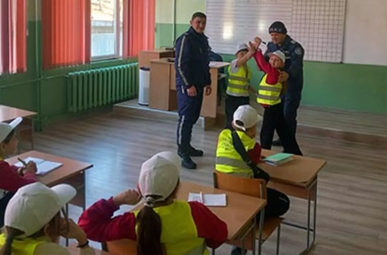 Практическа беседа по самозащита с деца от Крумовград
