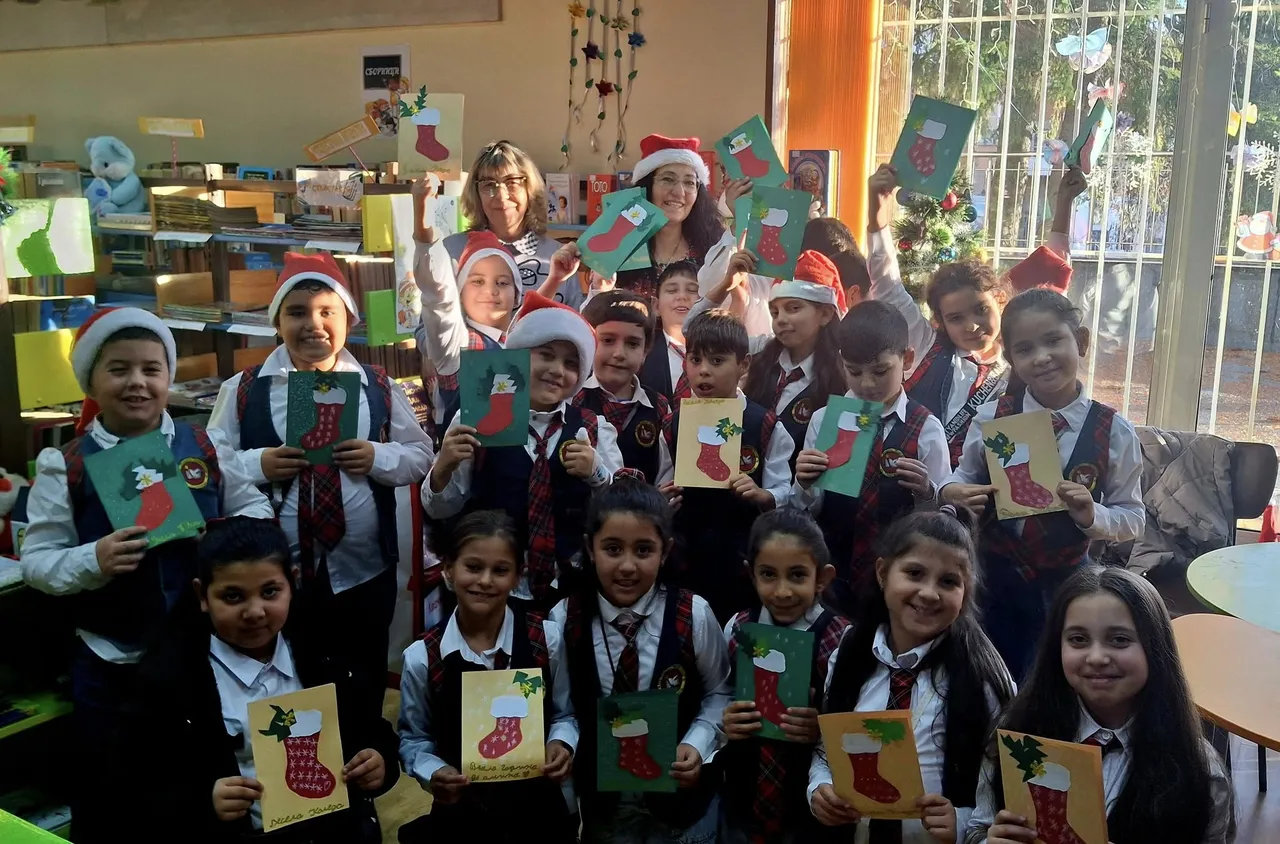 Творческа коледна работилница за второкласници от Самоков