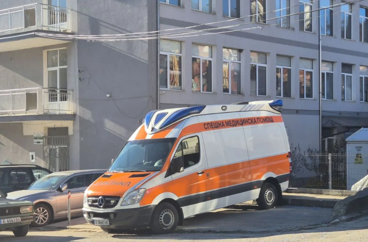 Община Сатовча се сдоби с нова линейка