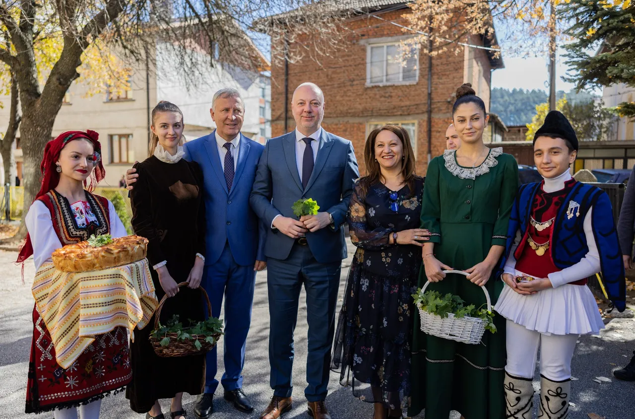 Премиерът от Разлог: "Българският дух трябва да пребъдва и в трудни времена“