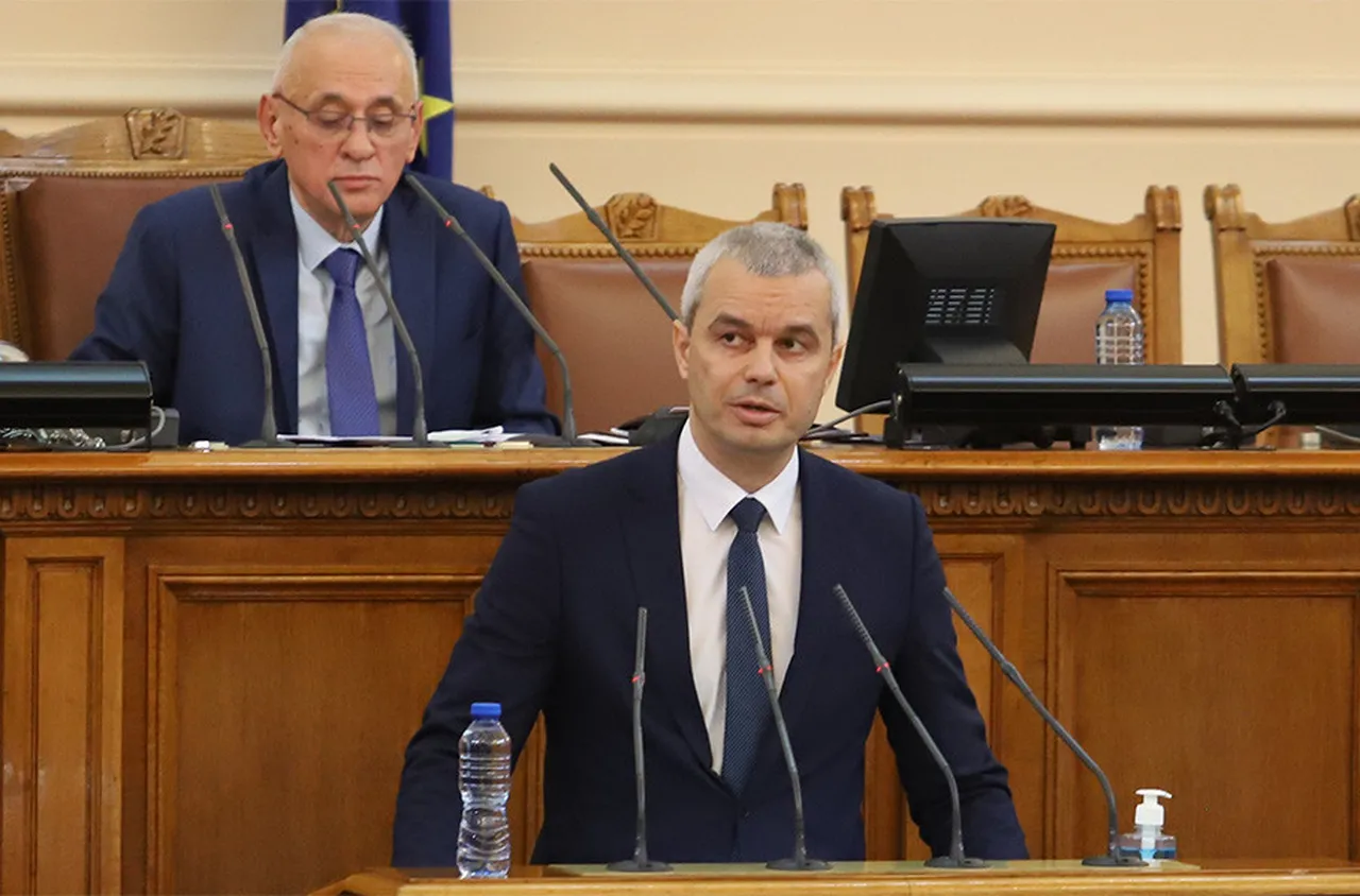 "Възраждане" внася вот на недоверие към правителството