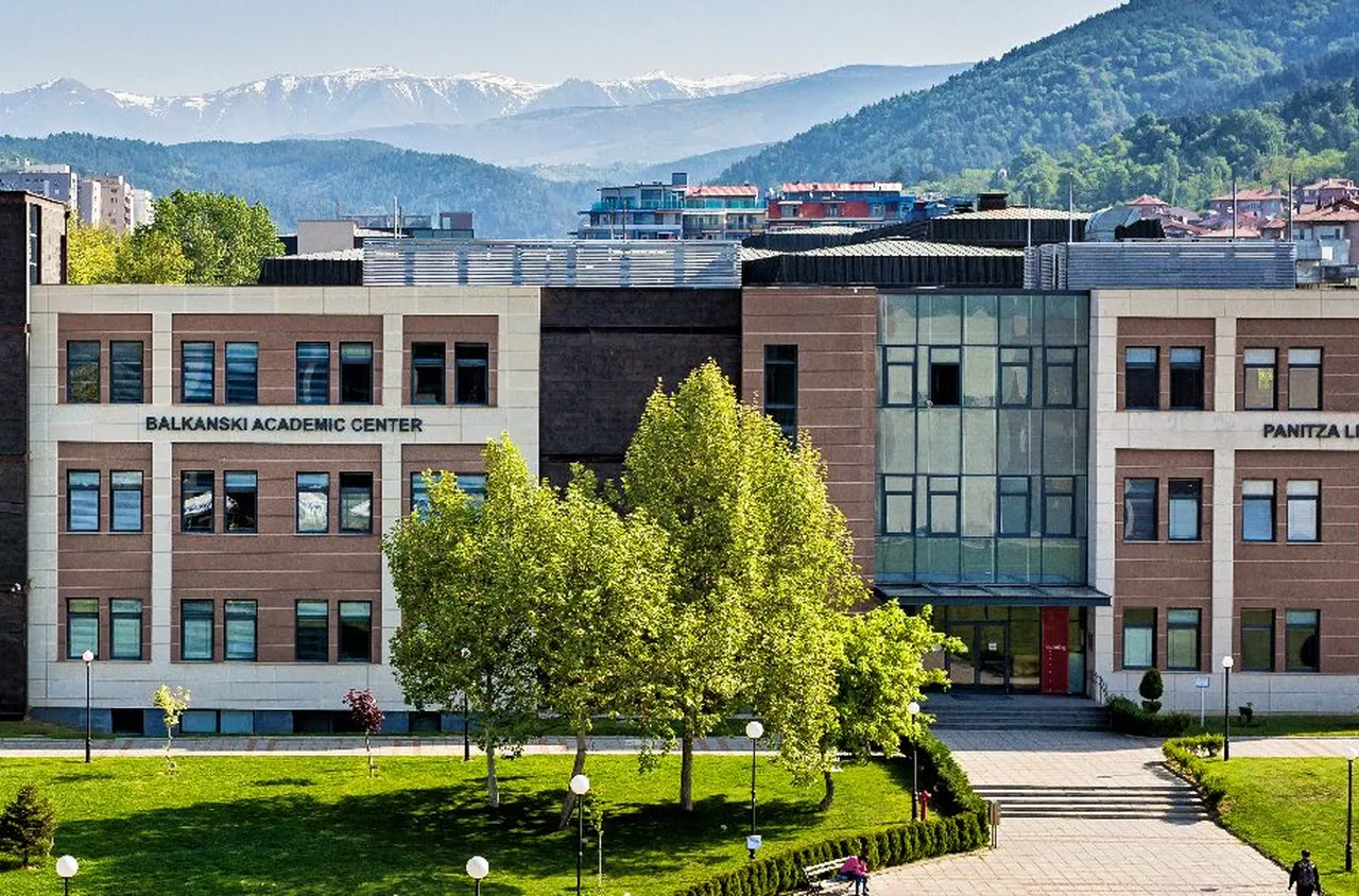 Студентски клубове в АУБ обединяват усилия срещу домашното насилие