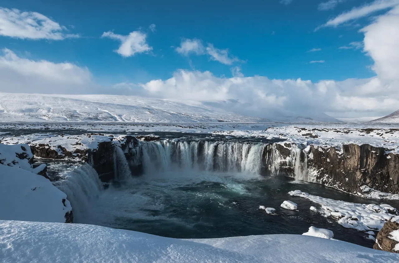 Ниските температури сковаха Гърция