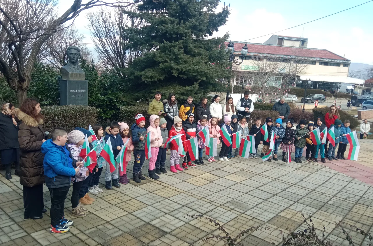 Община Сапарева баня отбеляза 147 години от Освобождението на България