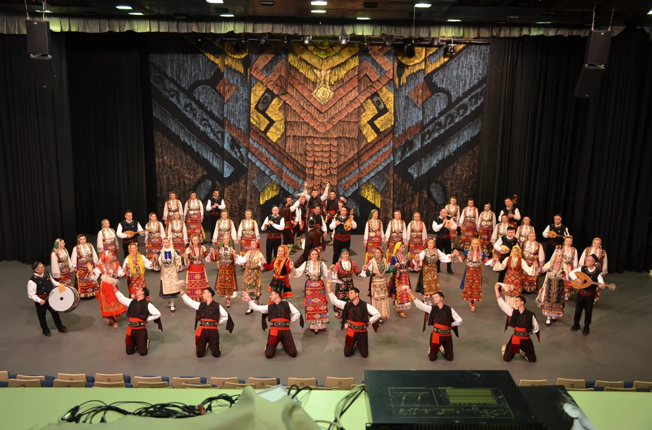 Ансамбъл "Пирин" с награда "Кристална лира 2025"