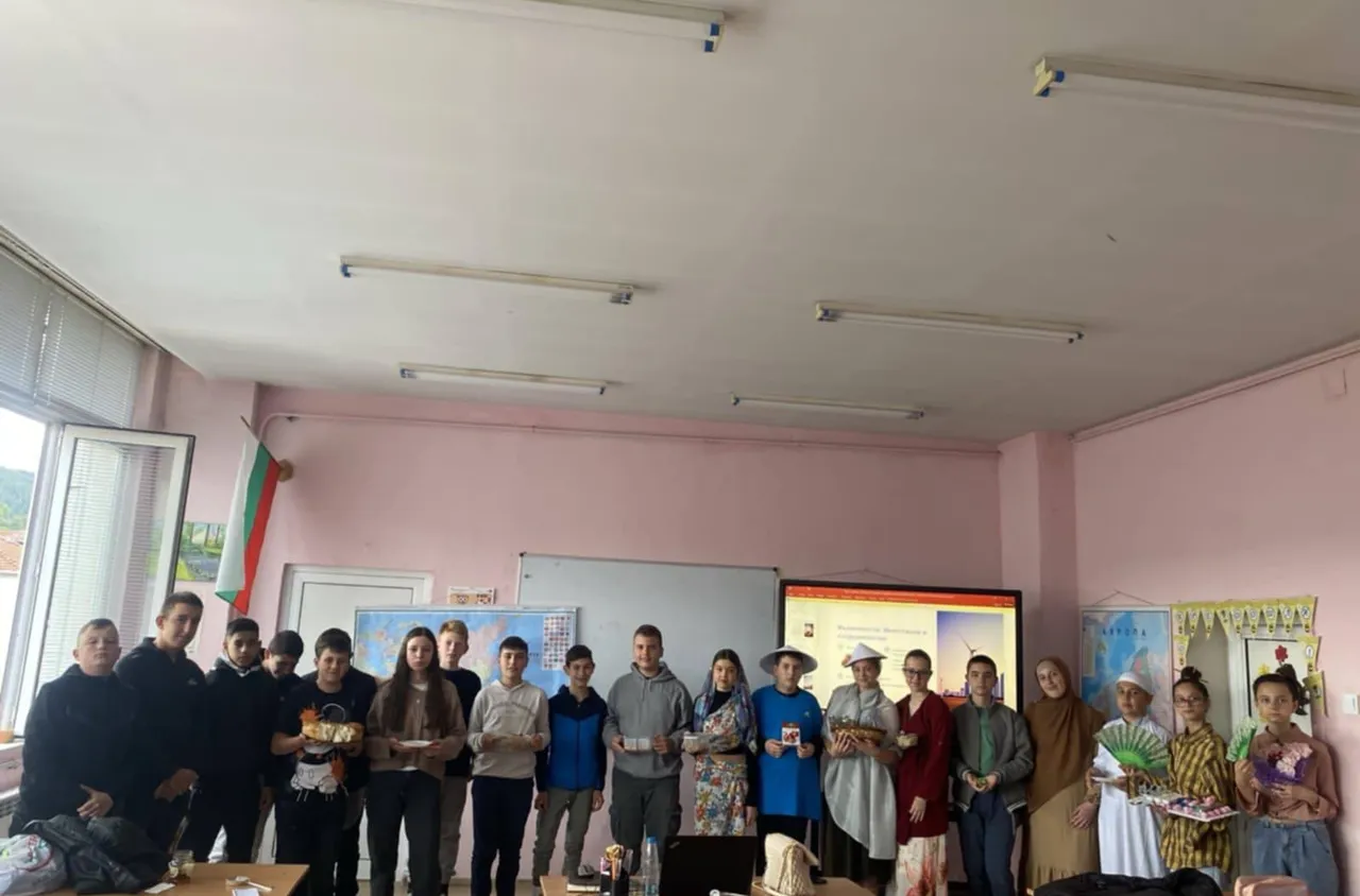 Интерективен урок за Азия проведоха в Сатовча