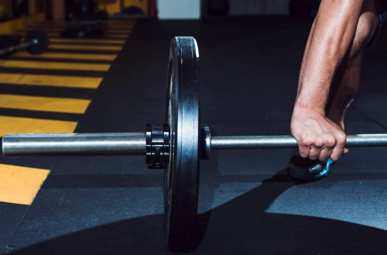 Националите по вдигане на тежести готвят протест