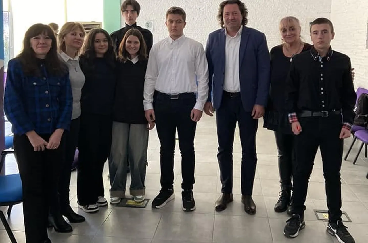 Ученици от Кърджали участваха във форум за местното самоуправление в Пловдив 